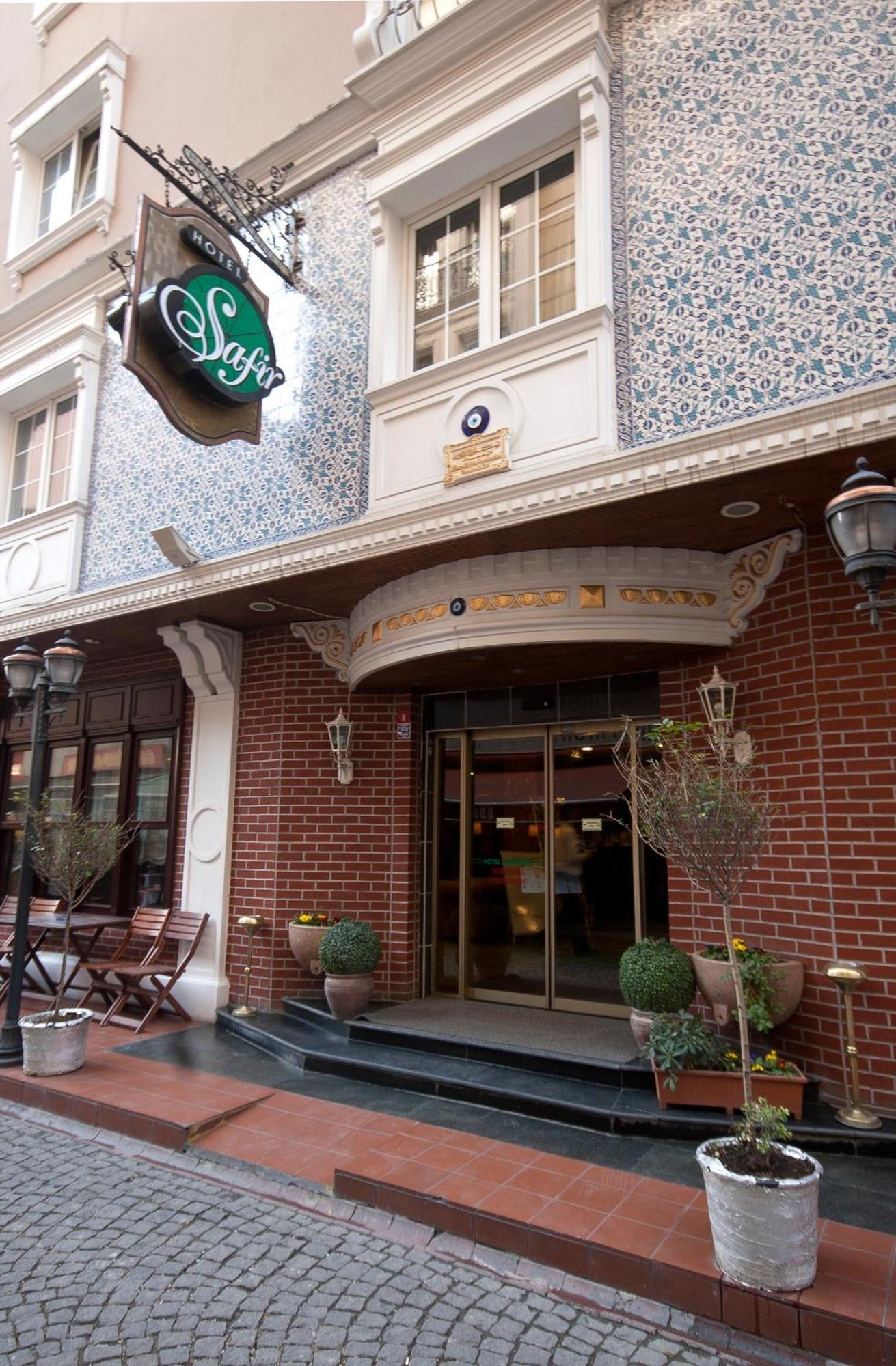 Hotel Sapphire 4*